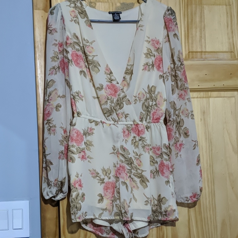 Long Sleeve Floral Romper
